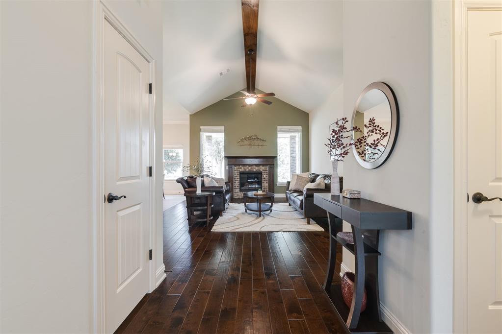 15513 Cardinal Nest Drive Property Photo 4
