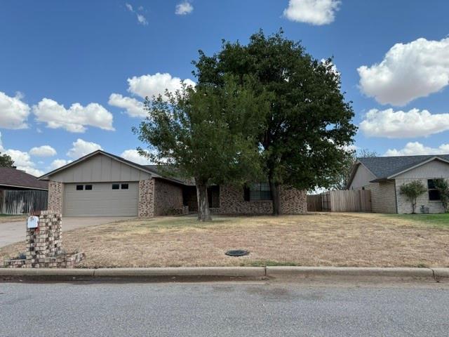 620 Taft Street Property Photo 2