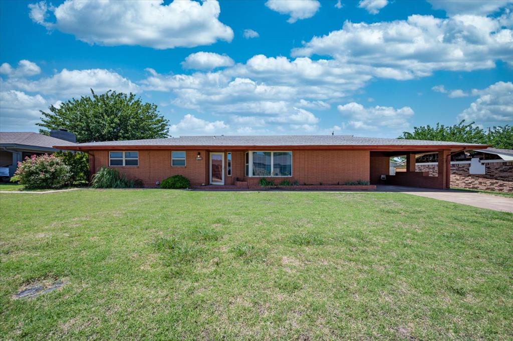 412 S Carol Street Property Photo 1