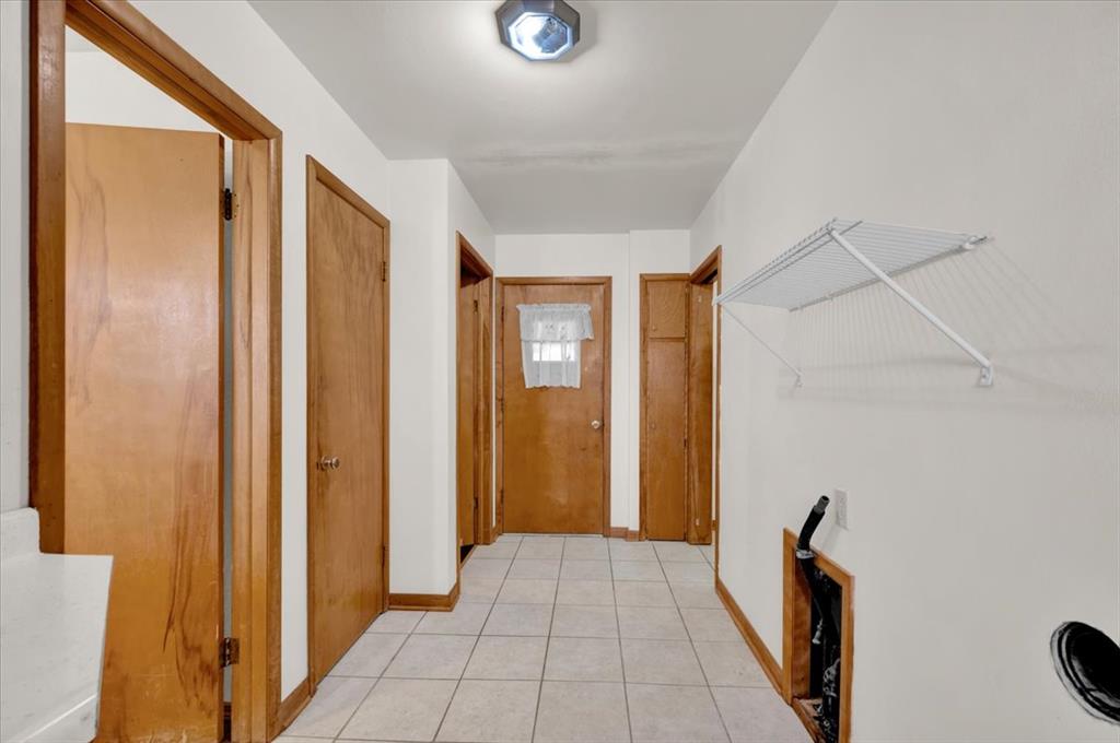 412 S Carol Street Property Photo 35