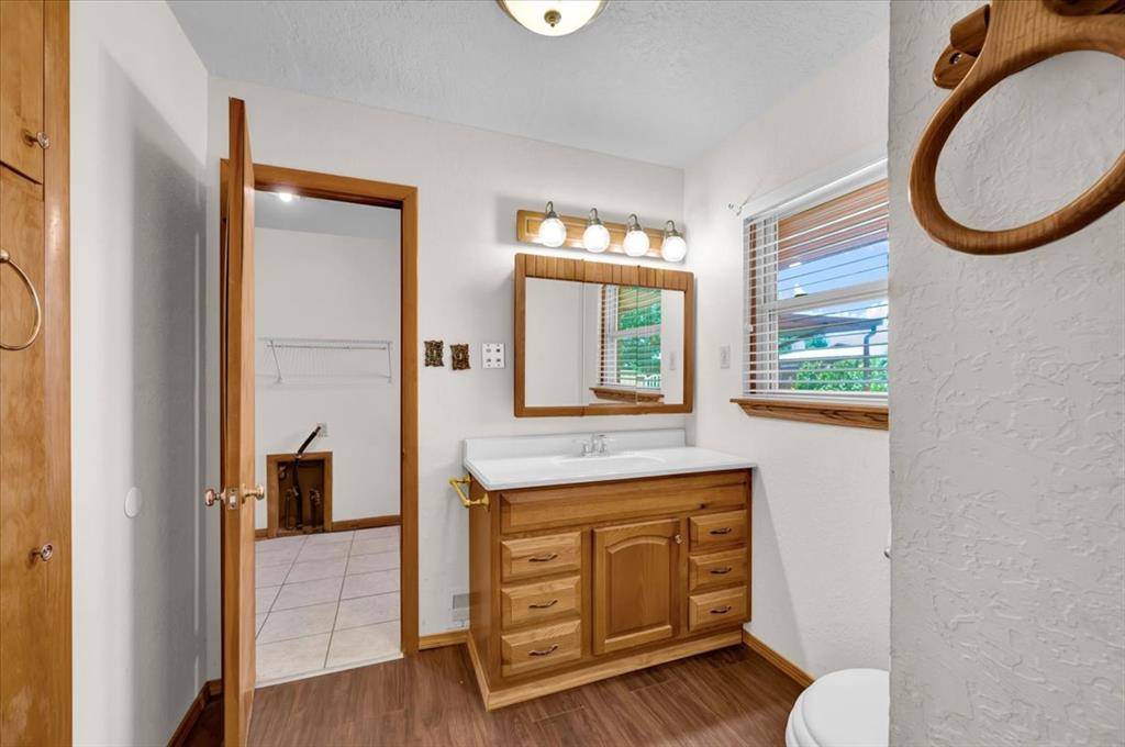 412 S Carol Street Property Photo 37