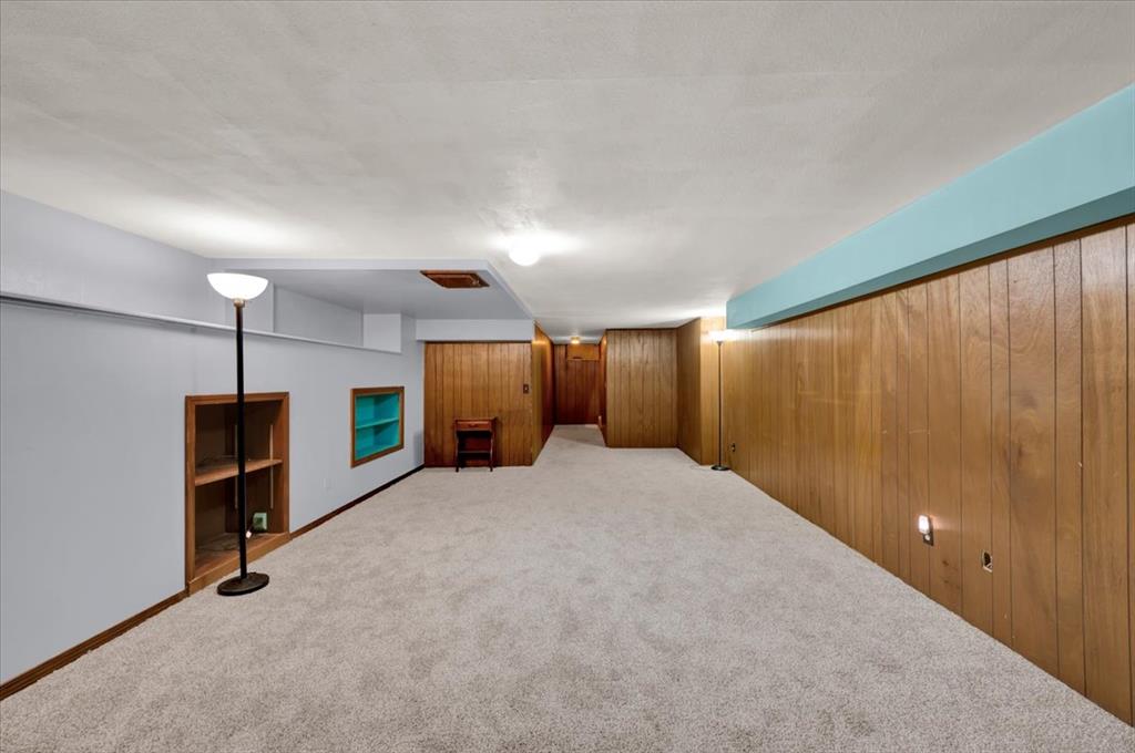 412 S Carol Street Property Photo 42
