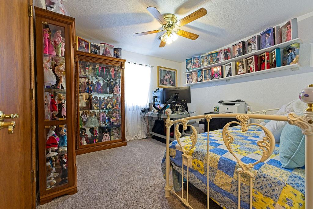 1901 S Broadway Property Photo 31