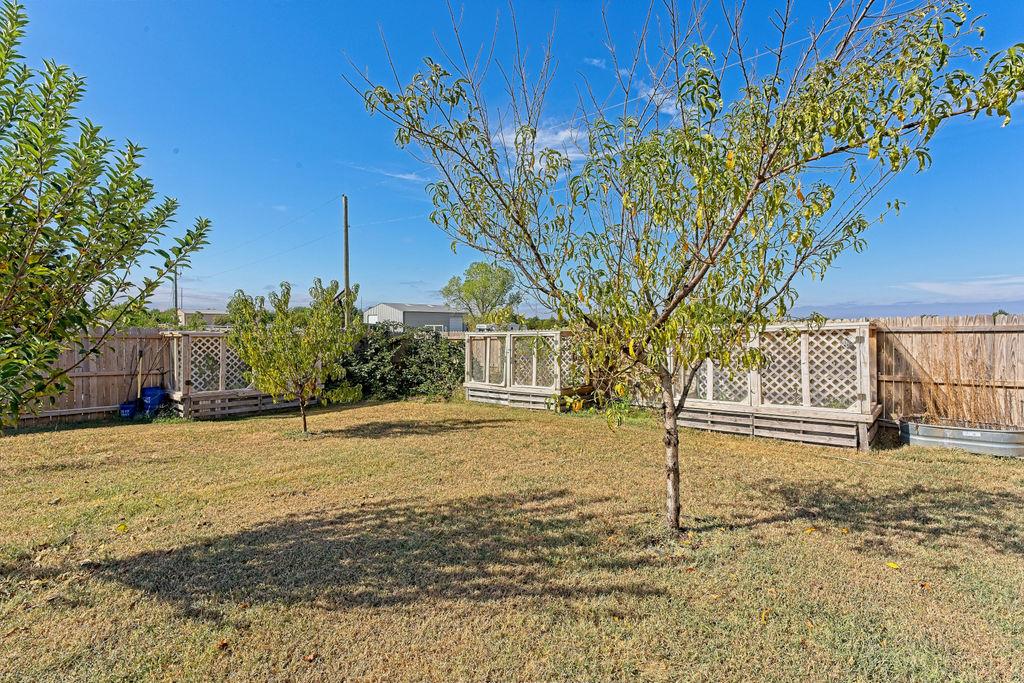1901 S Broadway Property Photo 45