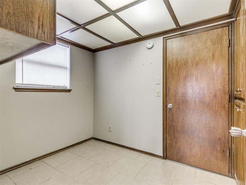 10417 Casa Linda Property Photo 7