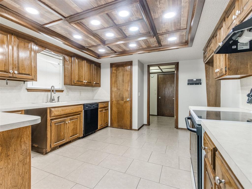 10417 Casa Linda Property Photo 12