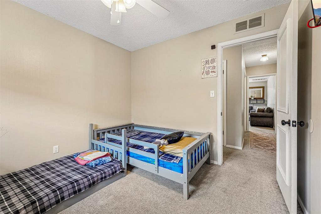 208 E 30th Street Property Photo 17