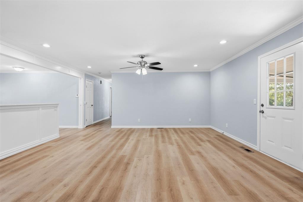 28121 Airline Road Property Photo 9