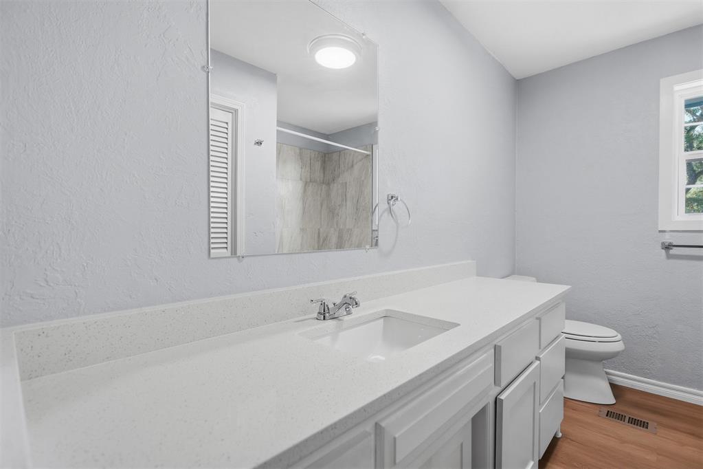 28121 Airline Road Property Photo 21