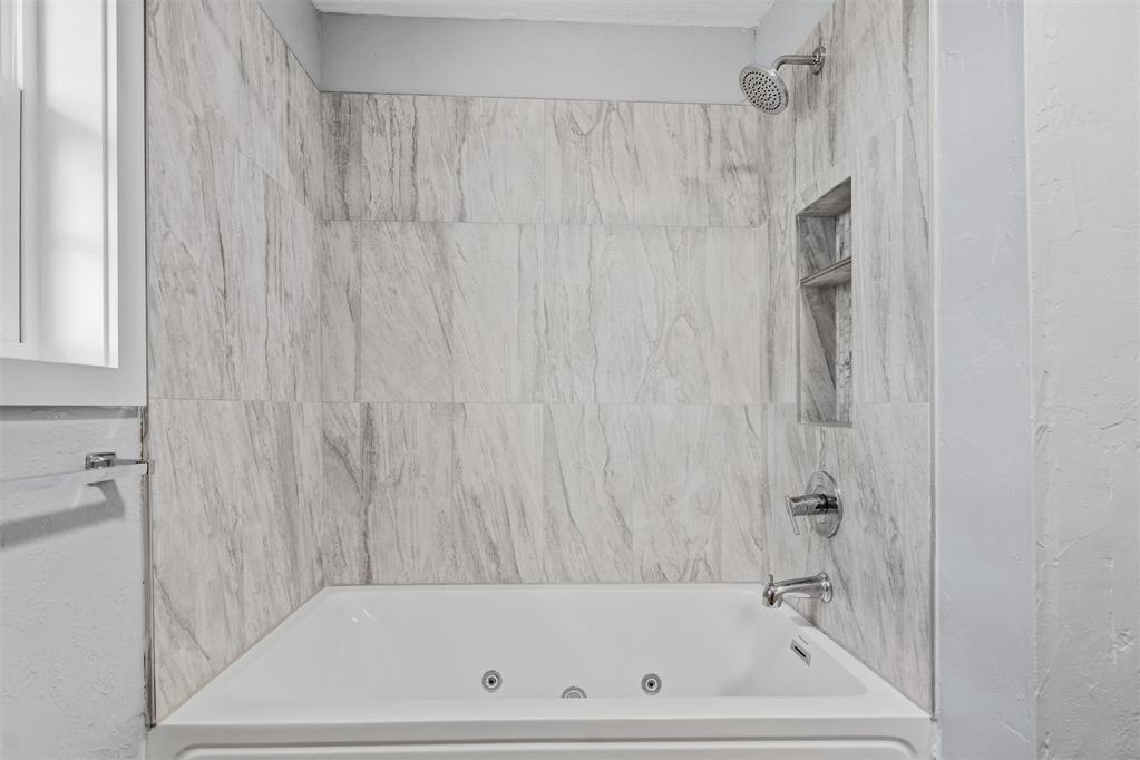 28121 Airline Road Property Photo 22