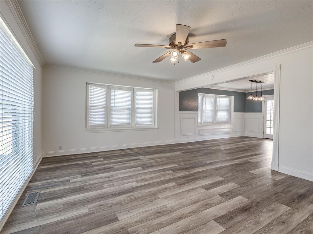 1103 W Wade Street Property Photo 6
