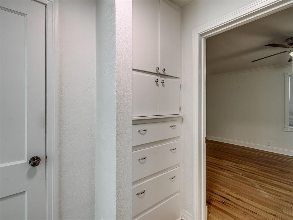 1103 W Wade Street Property Photo 25