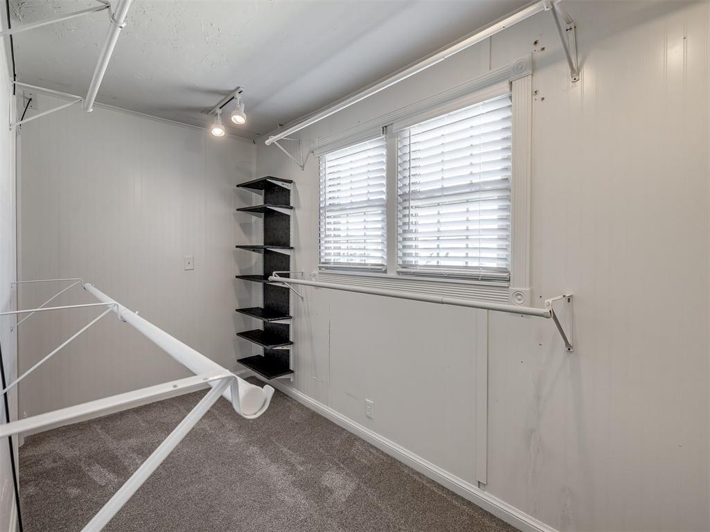 1103 W Wade Street Property Photo 29