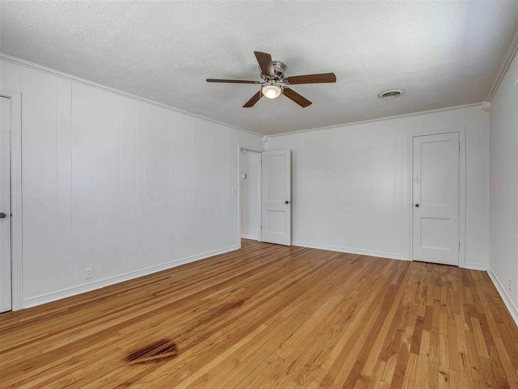1103 W Wade Street Property Photo 32