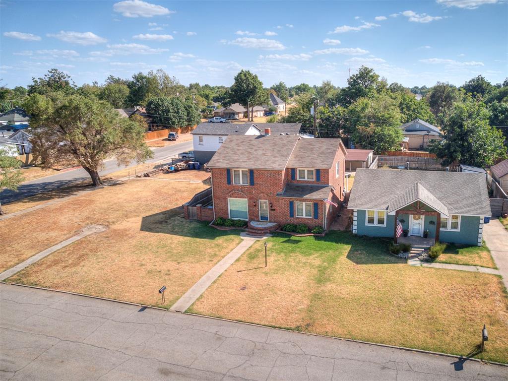 1103 W Wade Street Property Photo 45