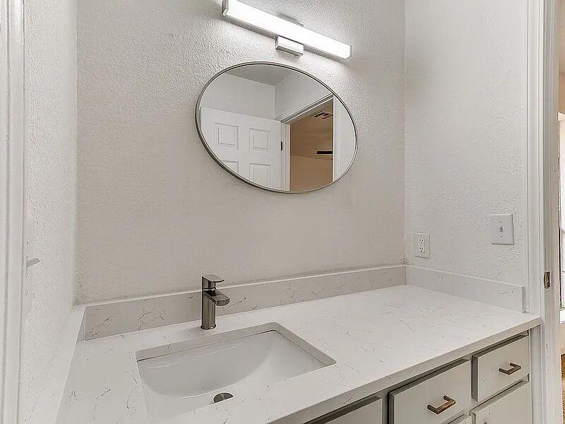 800 Nw 113th Street Property Photo 33