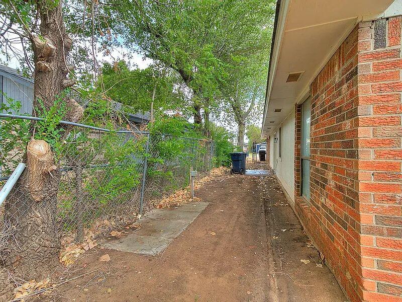 800 Nw 113th Street Property Photo 35