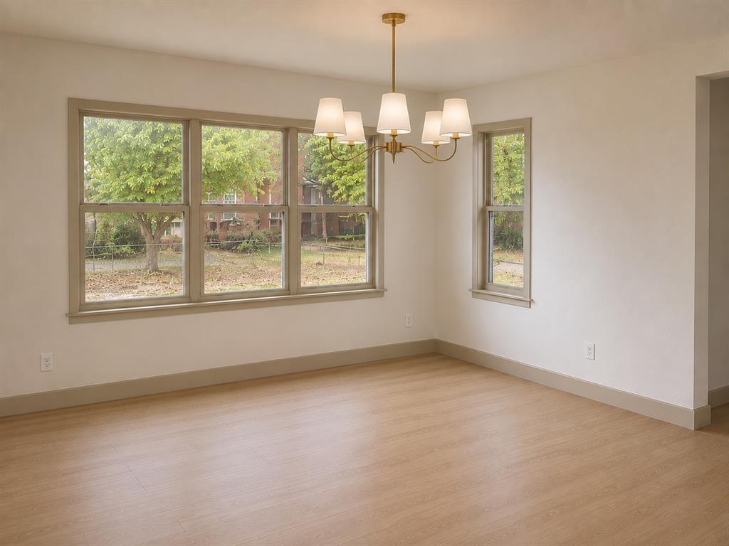 703 Thompson Drive Property Photo 10