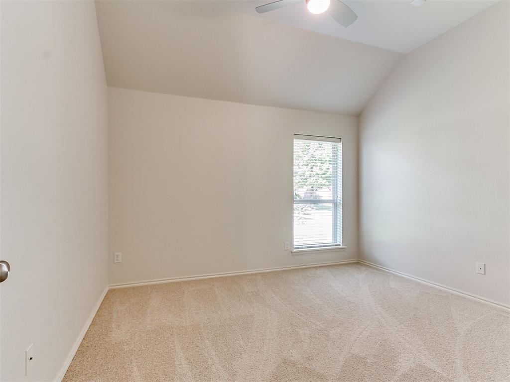 4100 Queensbury Court Property Photo 25