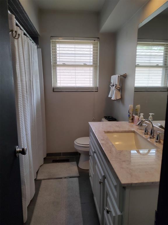 1625 Sw 70th Street Property Photo 7
