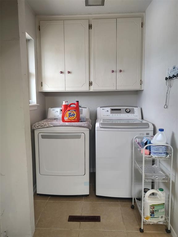 1625 Sw 70th Street Property Photo 12
