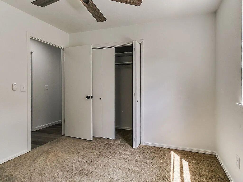 10917 N Mckinley Avenue Property Photo 25