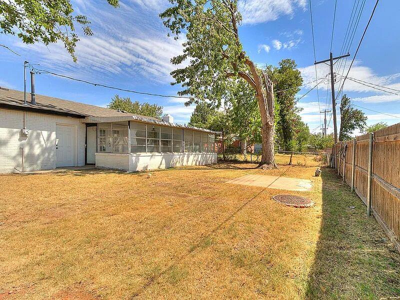 10917 N Mckinley Avenue Property Photo 41
