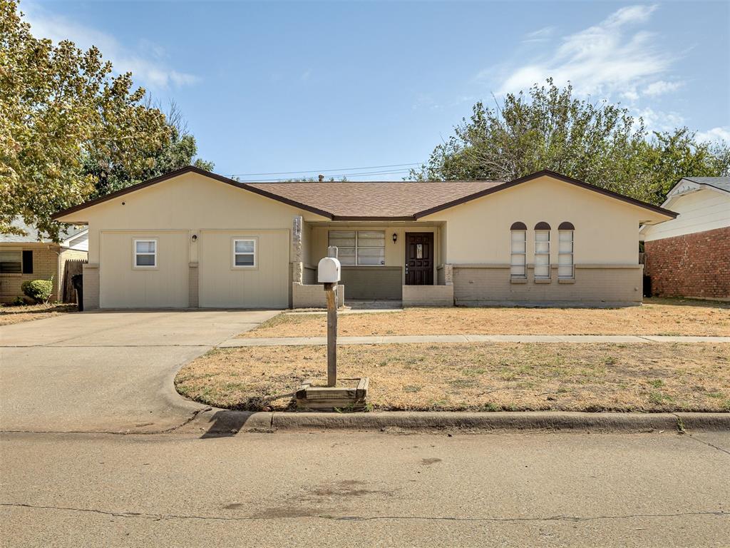 9404 S Winston Way Property Photo 1