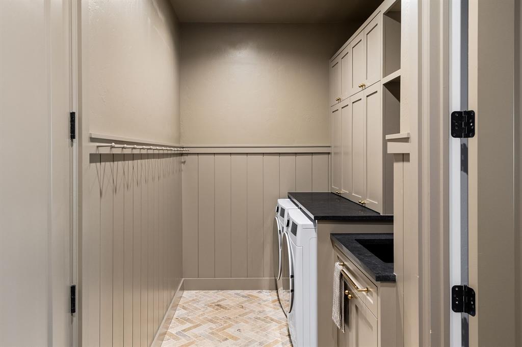 1415 Sherwood Lane Property Photo 42