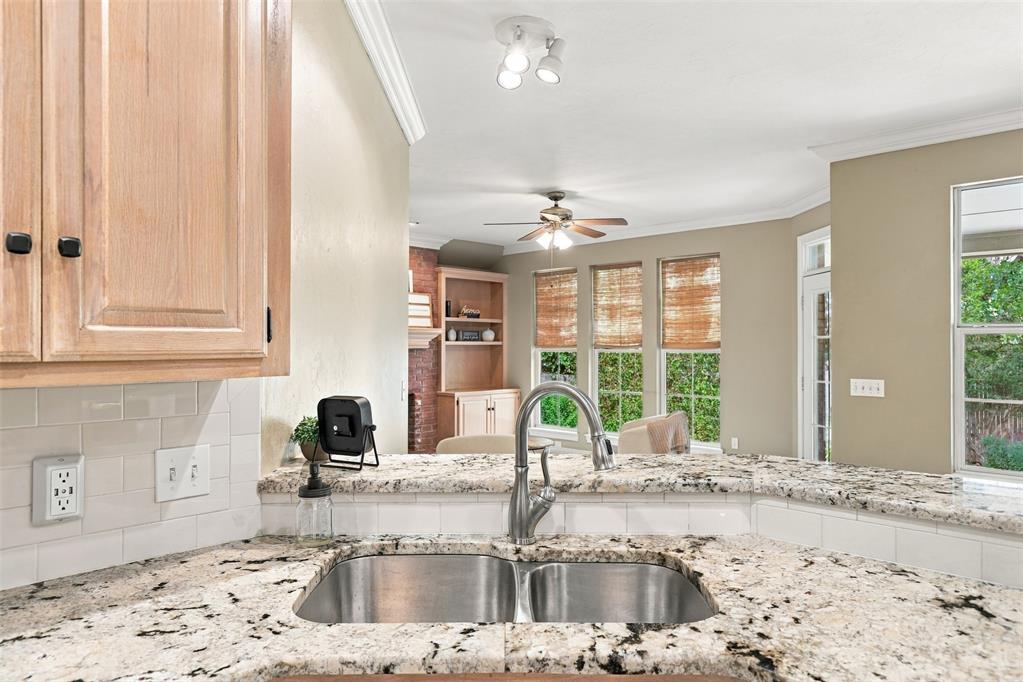 13728 Kirkland Ridge Property Photo 13