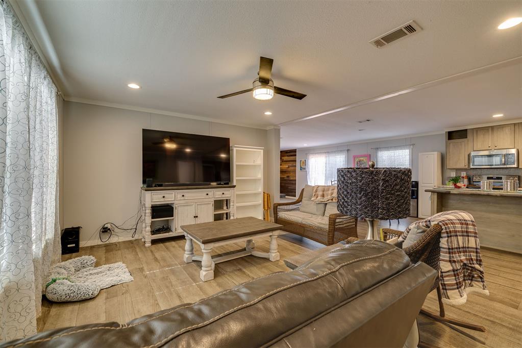 333846 E 990 Road Property Photo 11