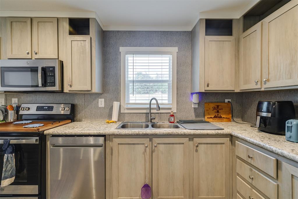 333846 E 990 Road Property Photo 19