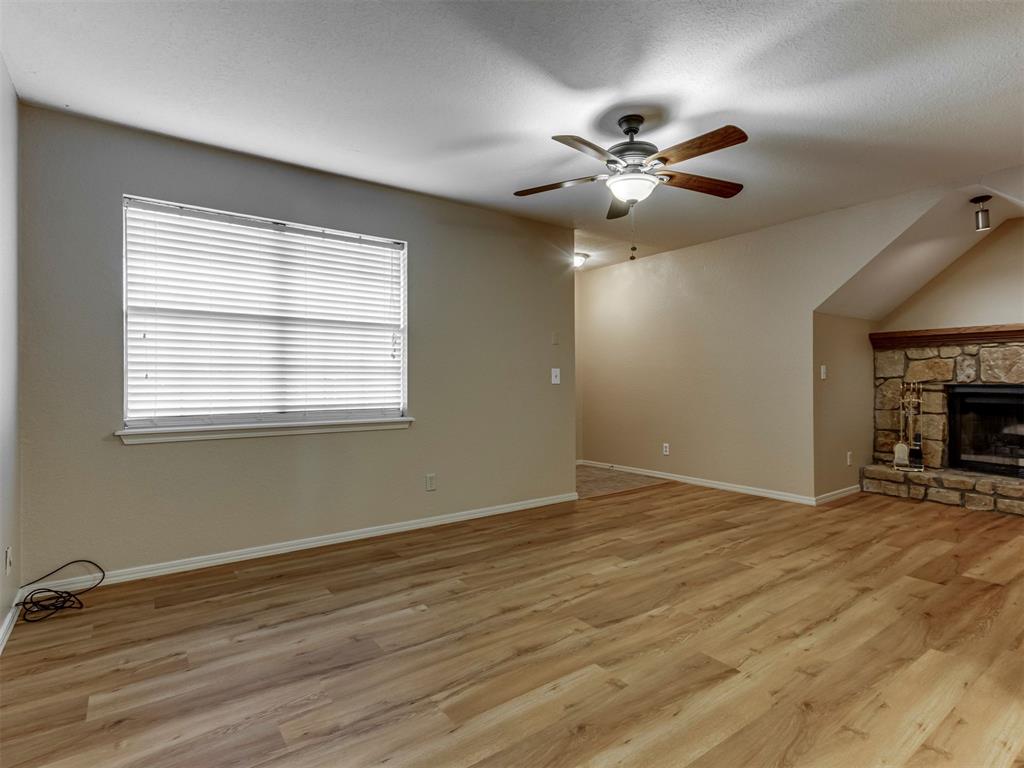 14325 N Pennsylvania 37a Property Photo 5
