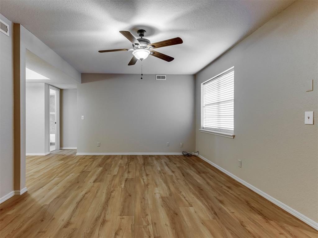 14325 N Pennsylvania 37a Property Photo 6