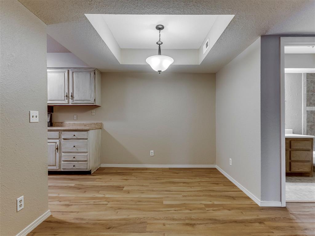 14325 N Pennsylvania 37a Property Photo 9