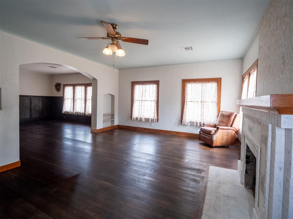 610 S Hoff Avenue Property Photo 14