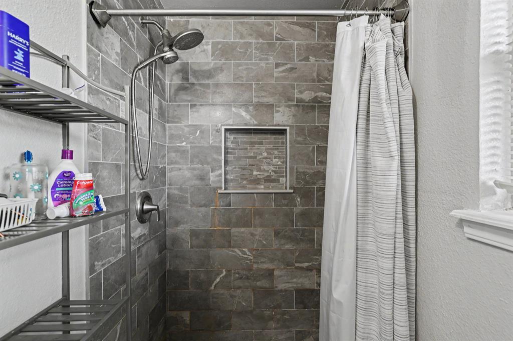 1004 Sw 11th Street Property Photo 12