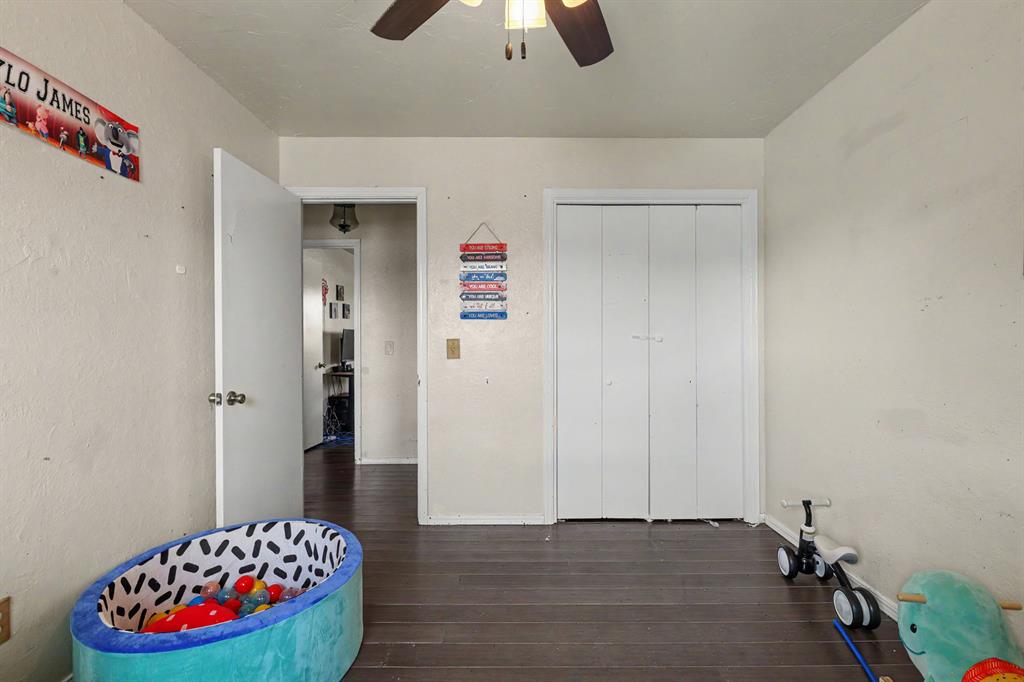 1004 Sw 11th Street Property Photo 13