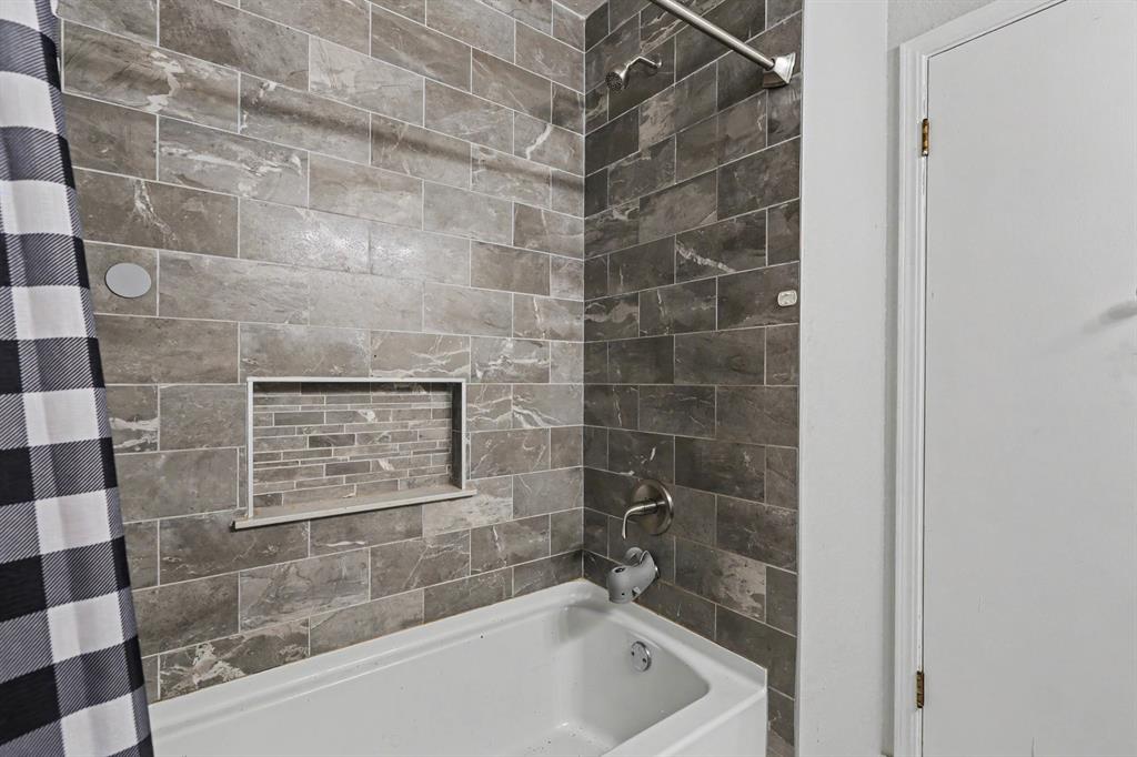 1004 Sw 11th Street Property Photo 15
