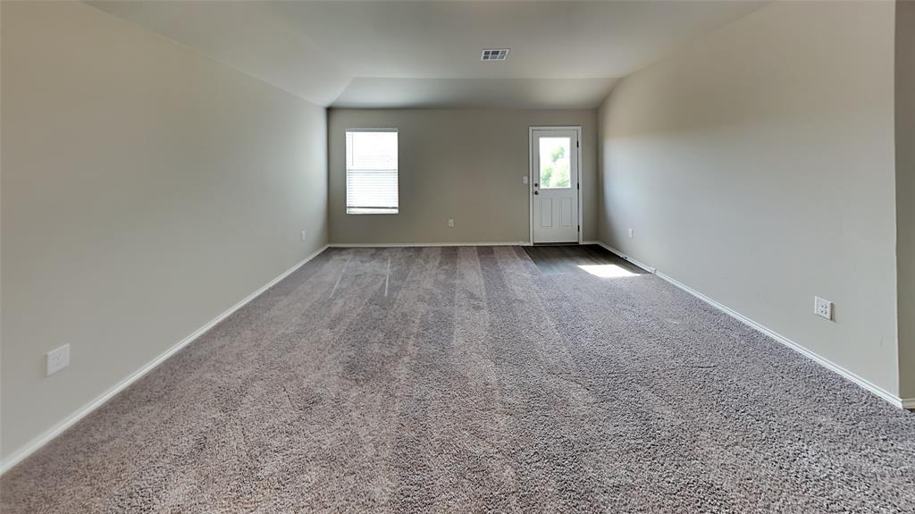 9905 Rattlesnake Lane Property Photo 4