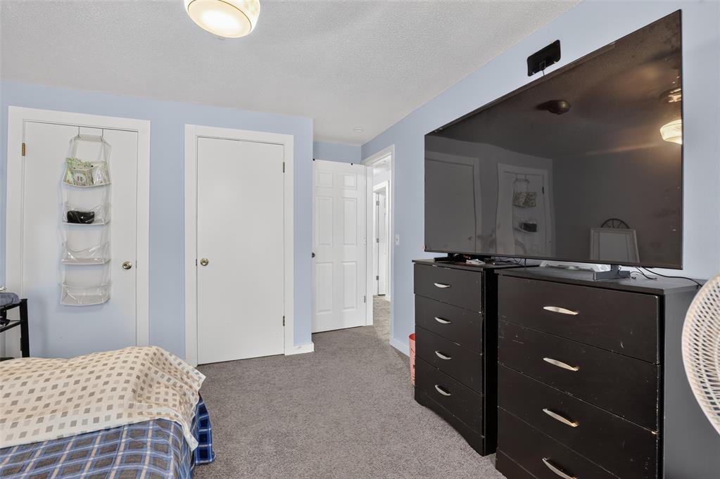 4736 S Newport Drive Property Photo 23