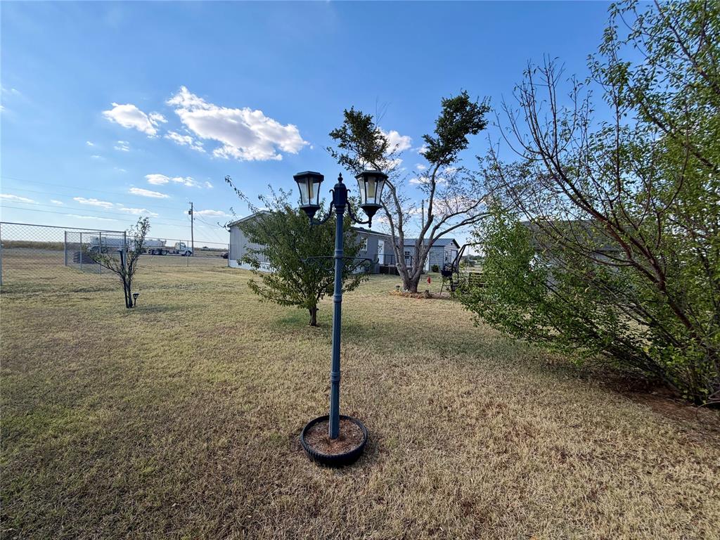 1515 Highway 81 Property Photo 11