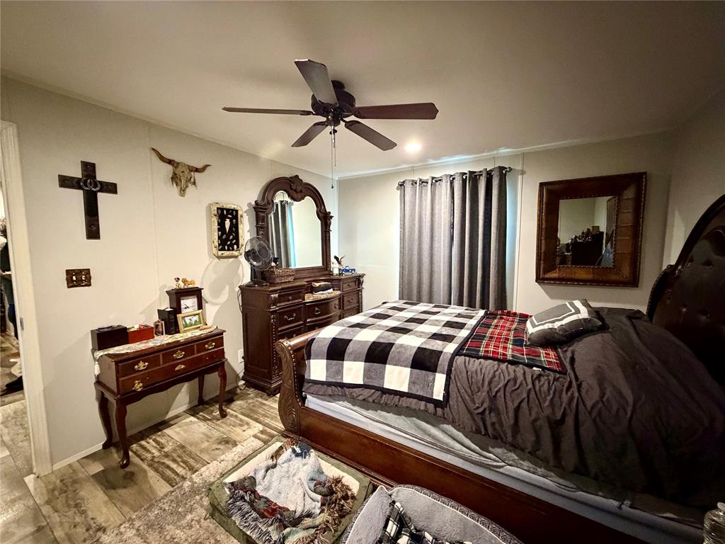 1515 Highway 81 Property Photo 32