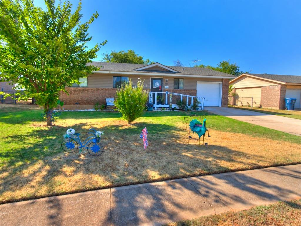 604 Meadowlake Drive Property Photo 3