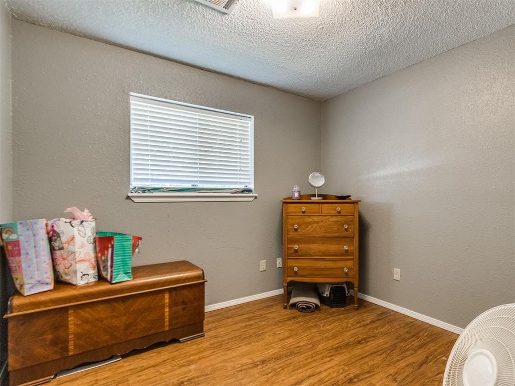 604 Meadowlake Drive Property Photo 15