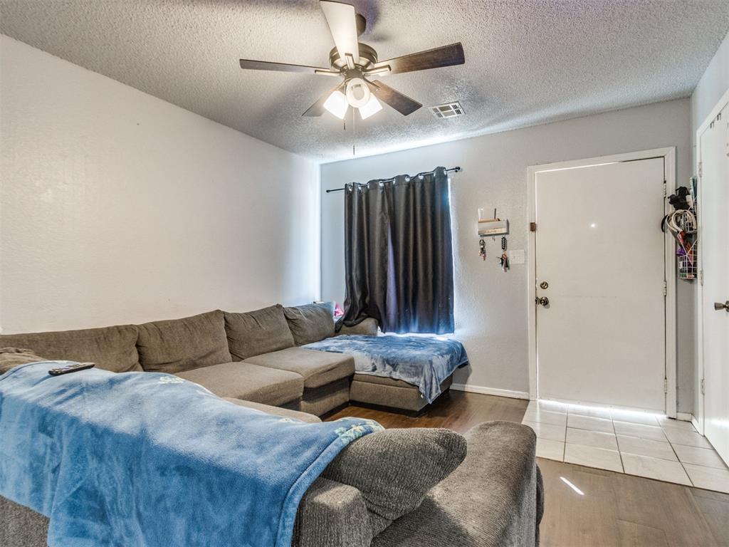 511 Holsey Drive Property Photo 3
