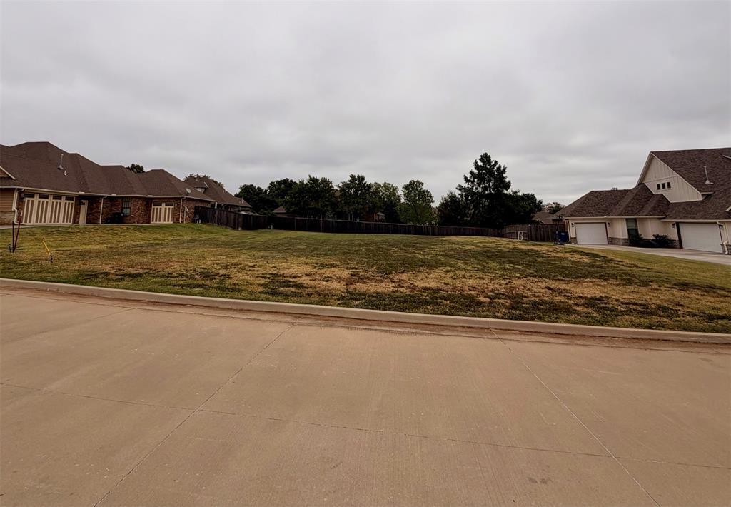 1917 Carleton Lane Property Photo 1