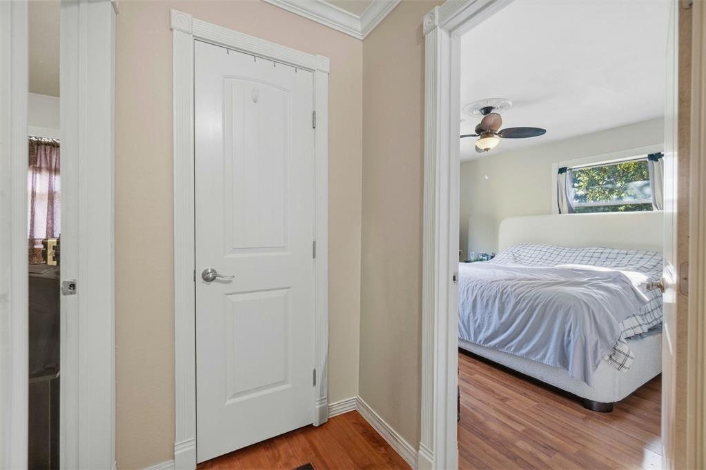 2512 Cherokee Strip Street Property Photo 27