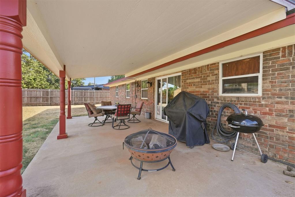 2512 Cherokee Strip Street Property Photo 37