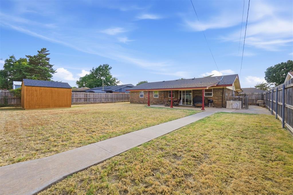 2512 Cherokee Strip Street Property Photo 41